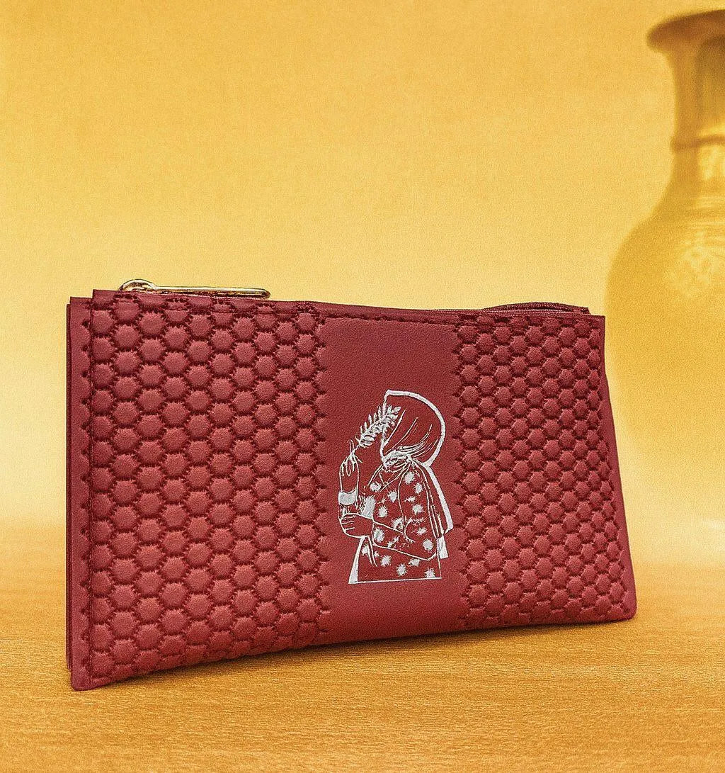 Elegant Women's PU Leather Wristlet Clutch – Minimal & Stylish