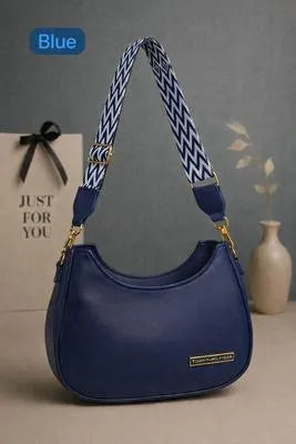 Classic Women's Leather Shoulder Handbag – Simple & Elegant Style