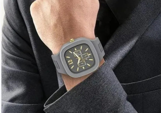Analogue Fashionable Watch For Men